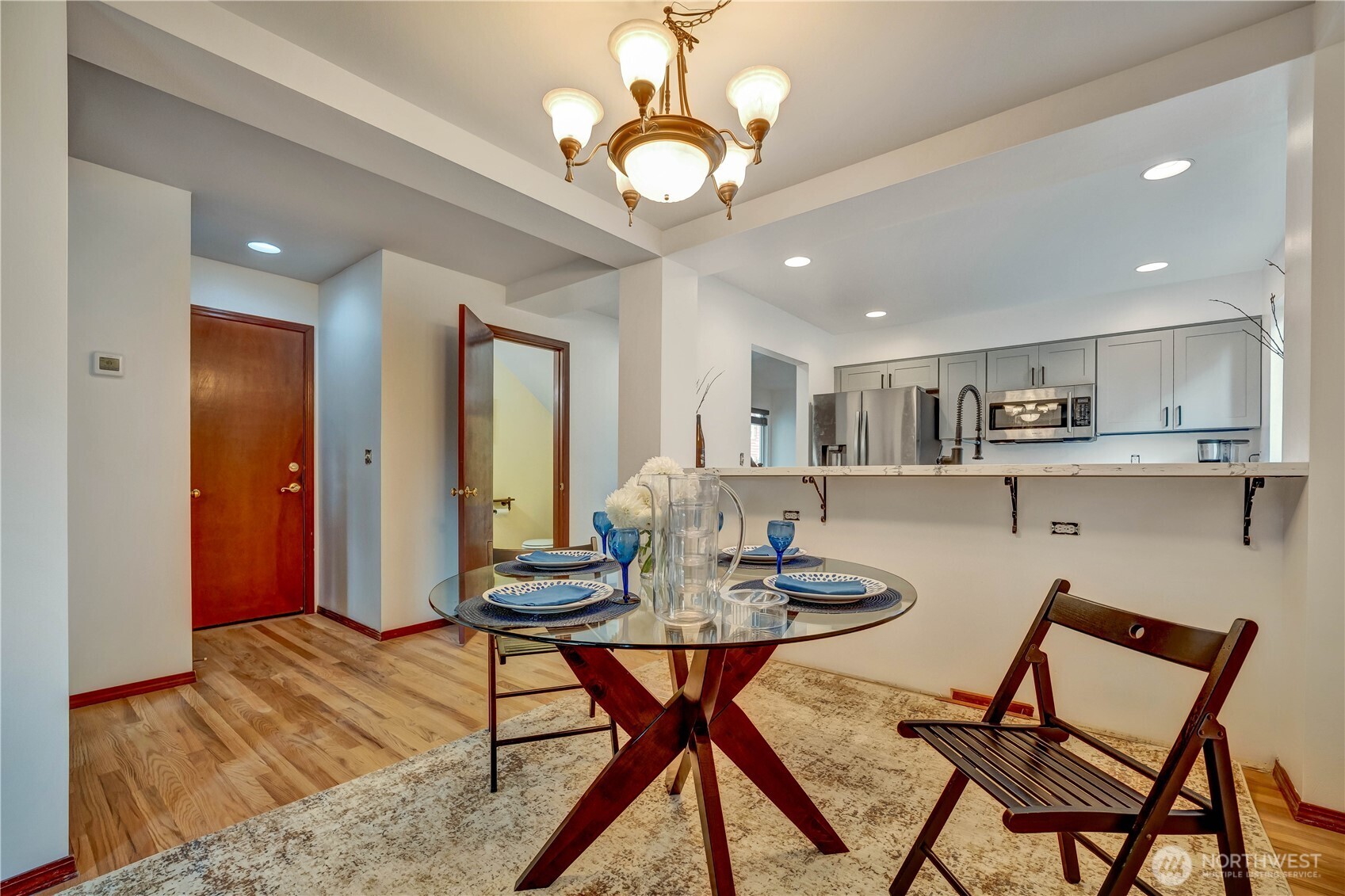 820 Mill Avenue