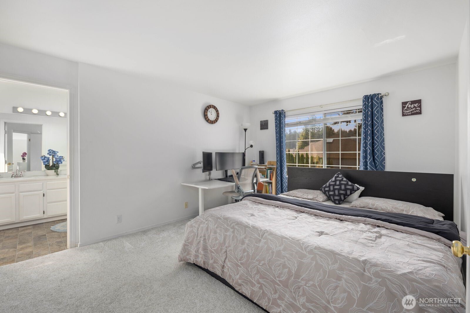 25700 SE 35TH Place