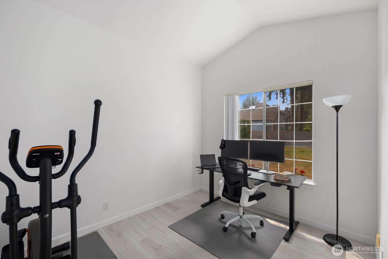 25700 SE 35TH Place
