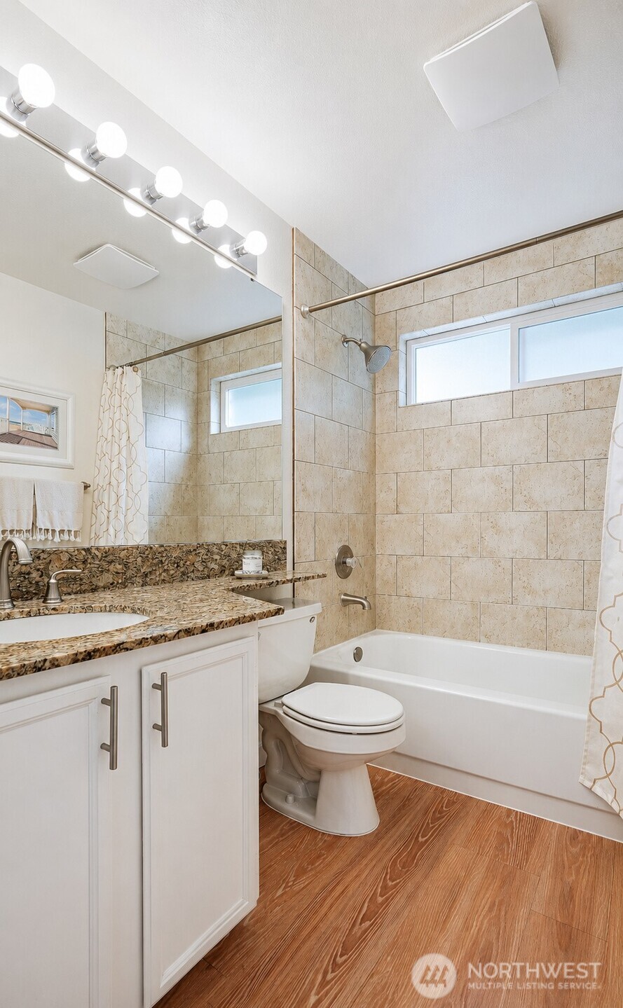 24712 45th Avenue S Unit: 9D
