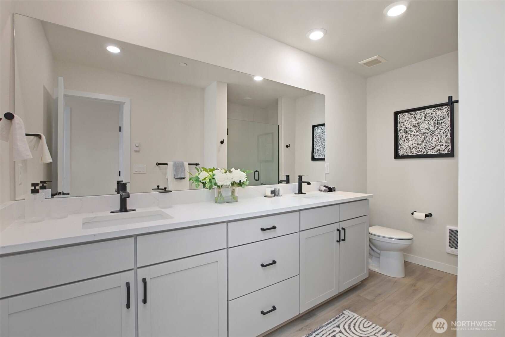 2150 N 147th Street Unit: E
