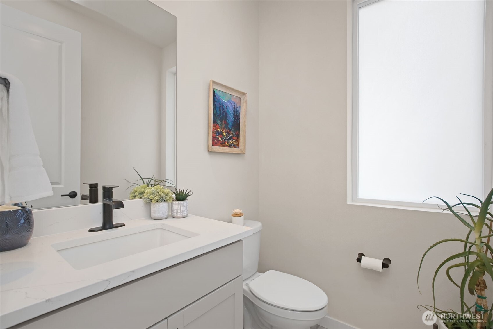 2150 N 147th Street Unit: E