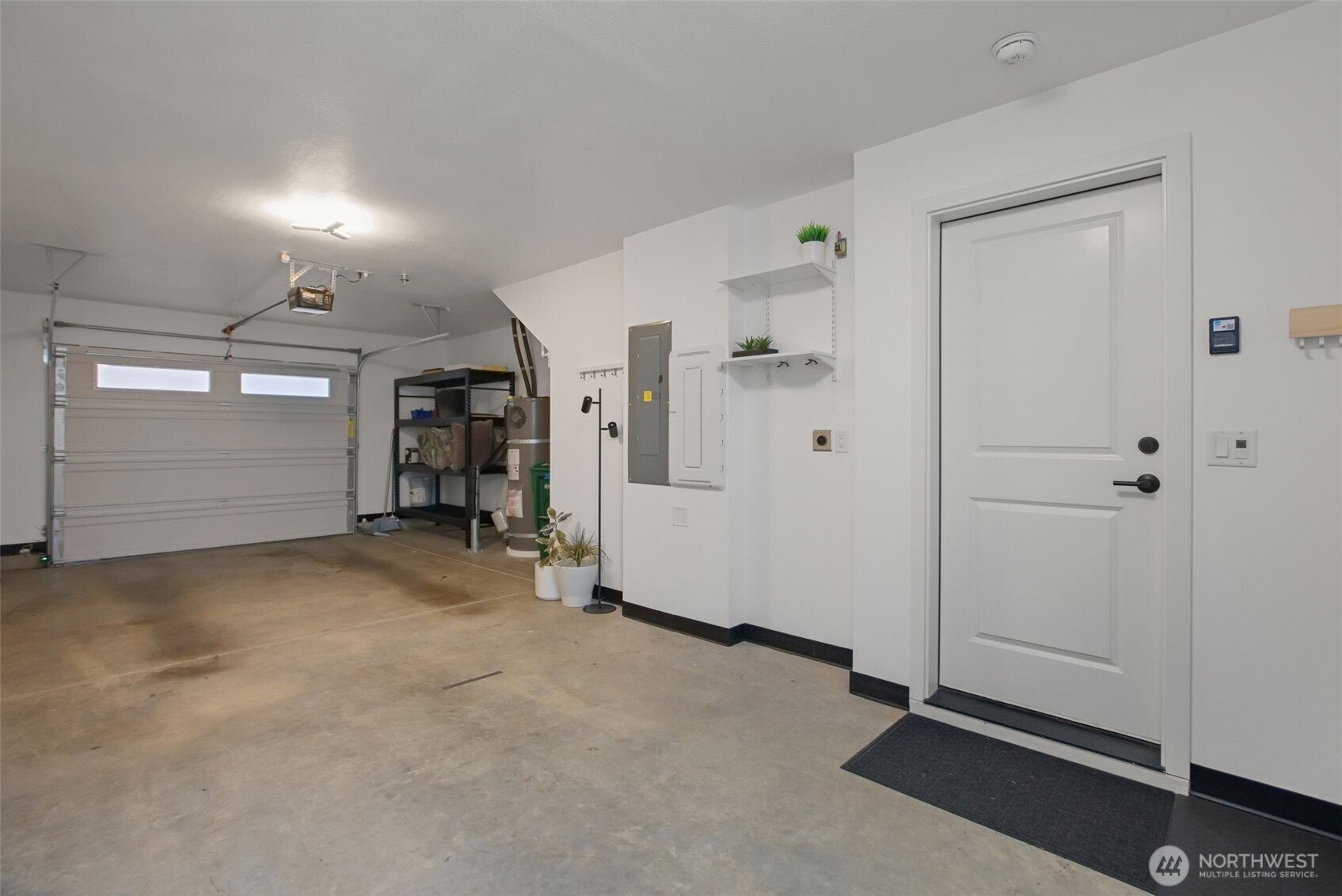2150 N 147th Street Unit: E