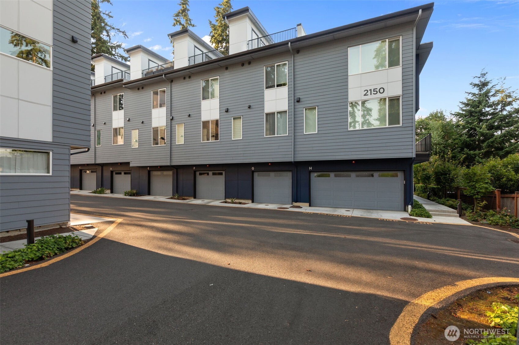 2150 N 147th Street Unit: E