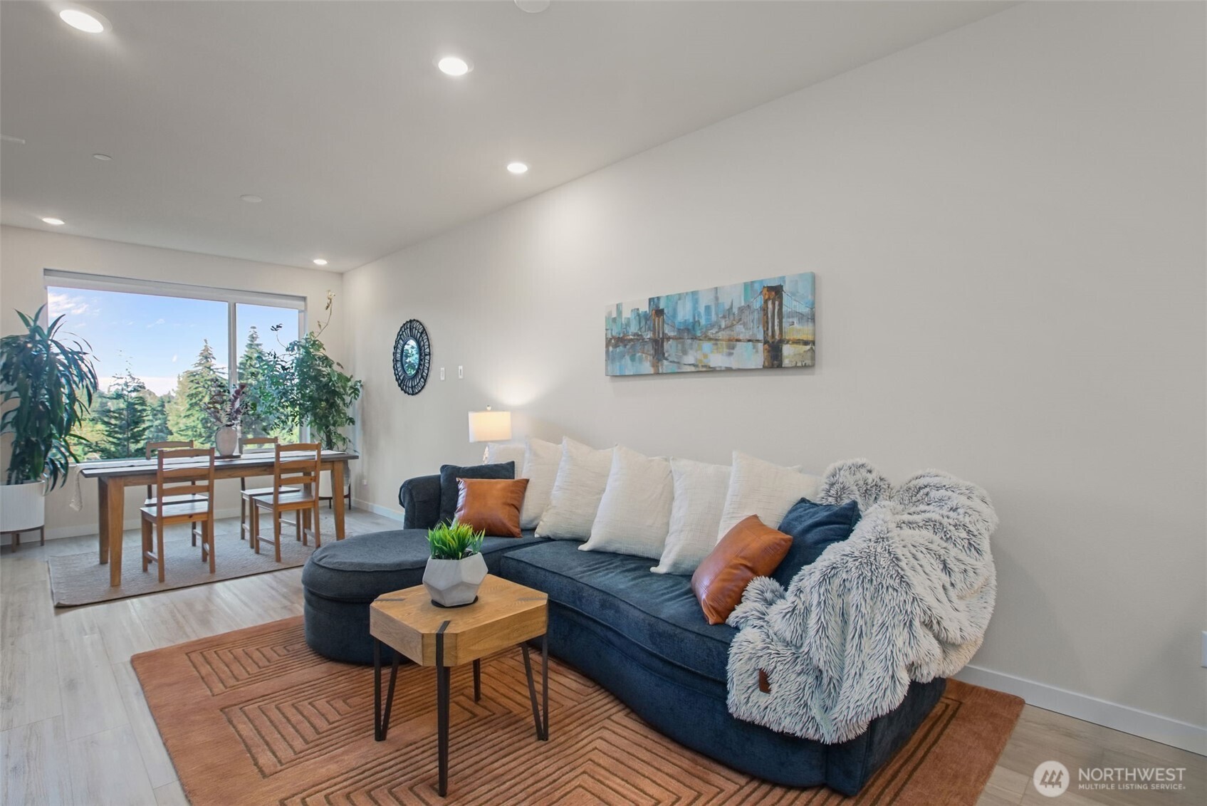 2150 N 147th Street Unit: E