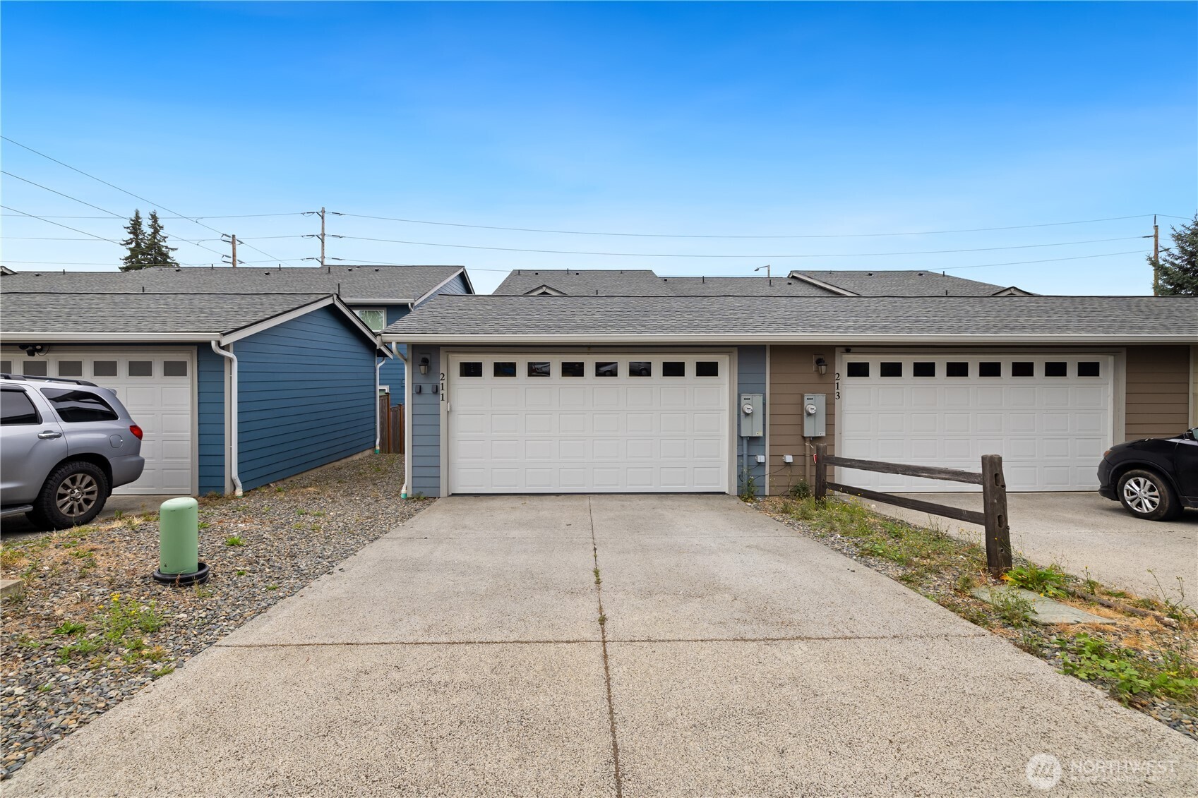 211 Norpoint Way NE