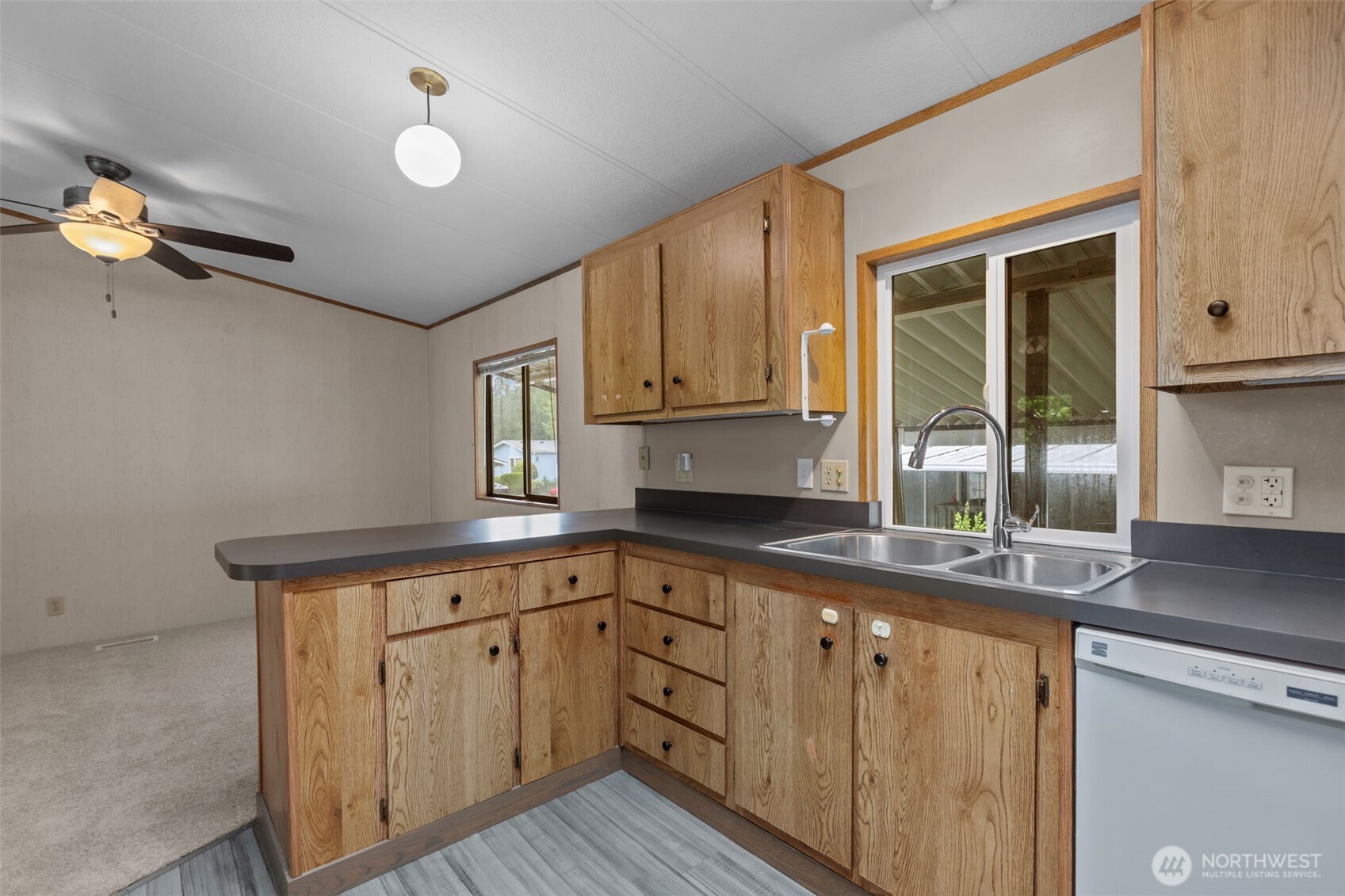 5810 Fleming Street Unit: 82