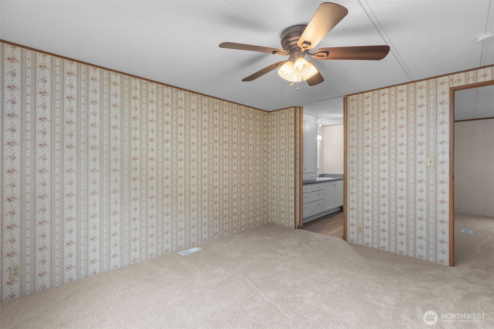 5810 Fleming Street Unit: 82