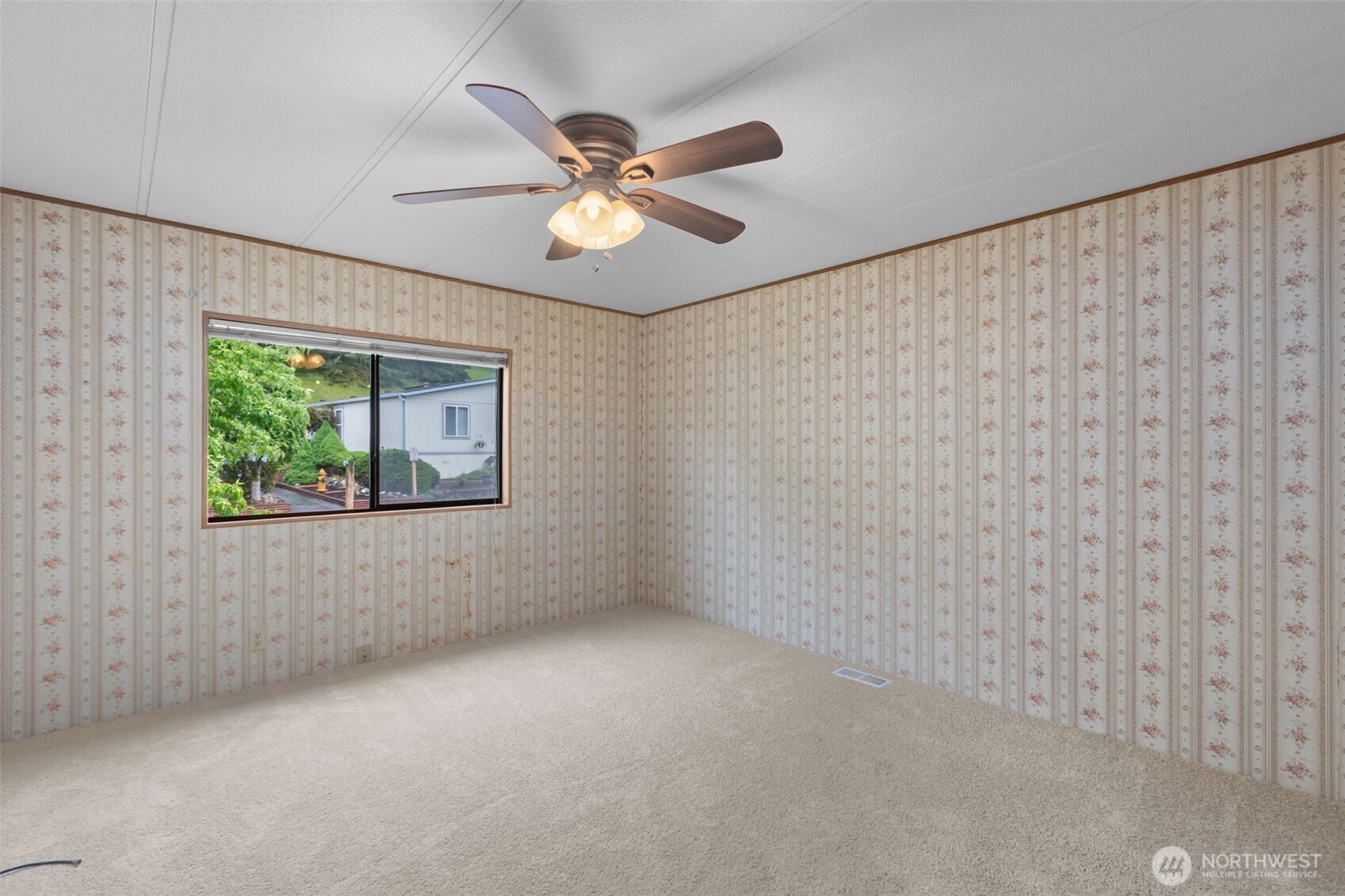 5810 Fleming Street Unit: 82
