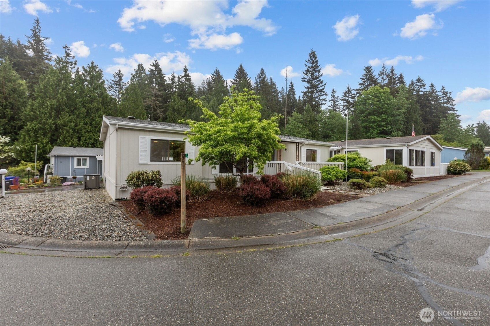 5810 Fleming Street Unit: 82