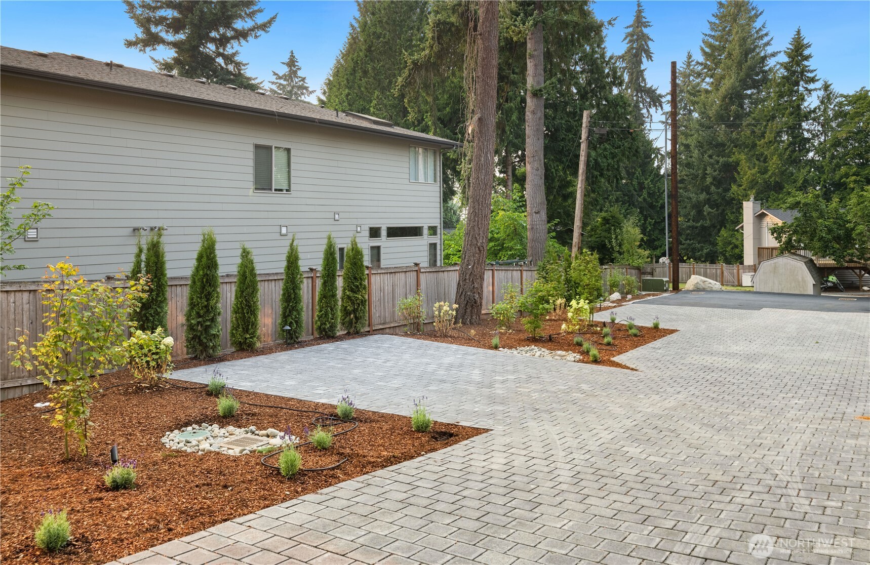 12315 NE 70th Lane Unit: 2