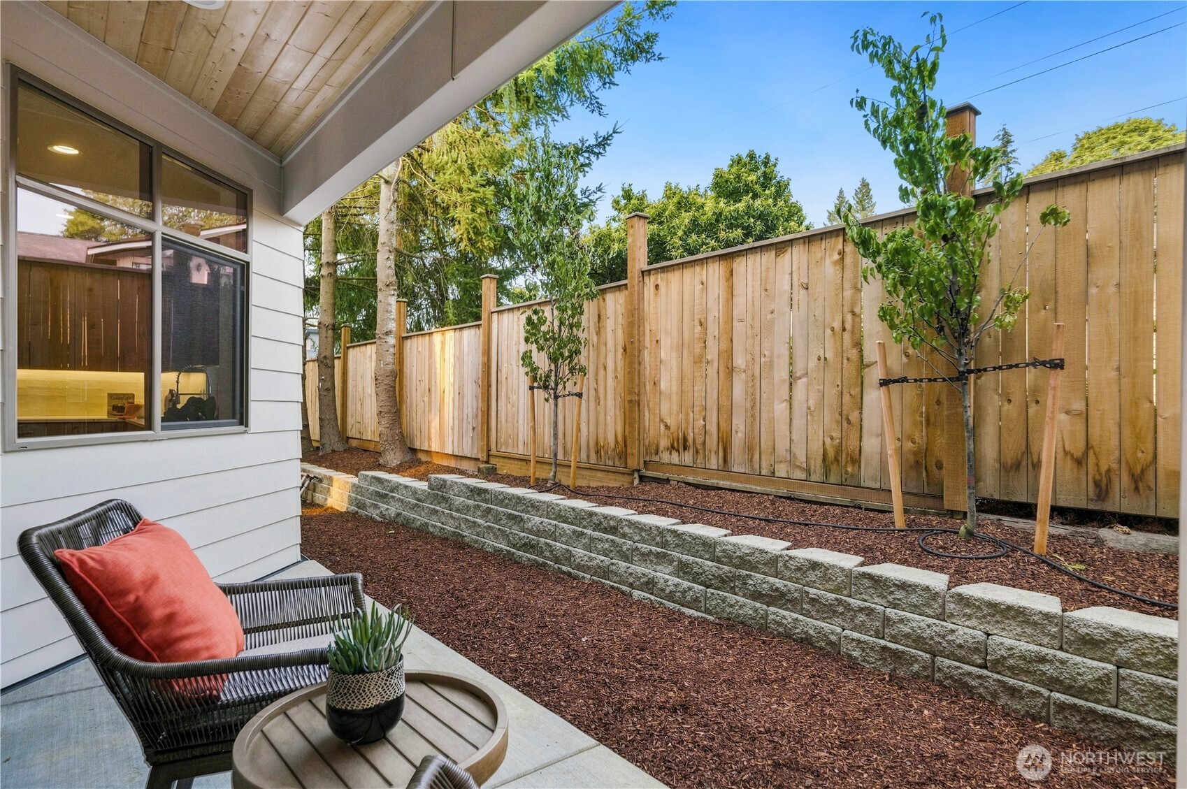12315 NE 70th Lane Unit: 2