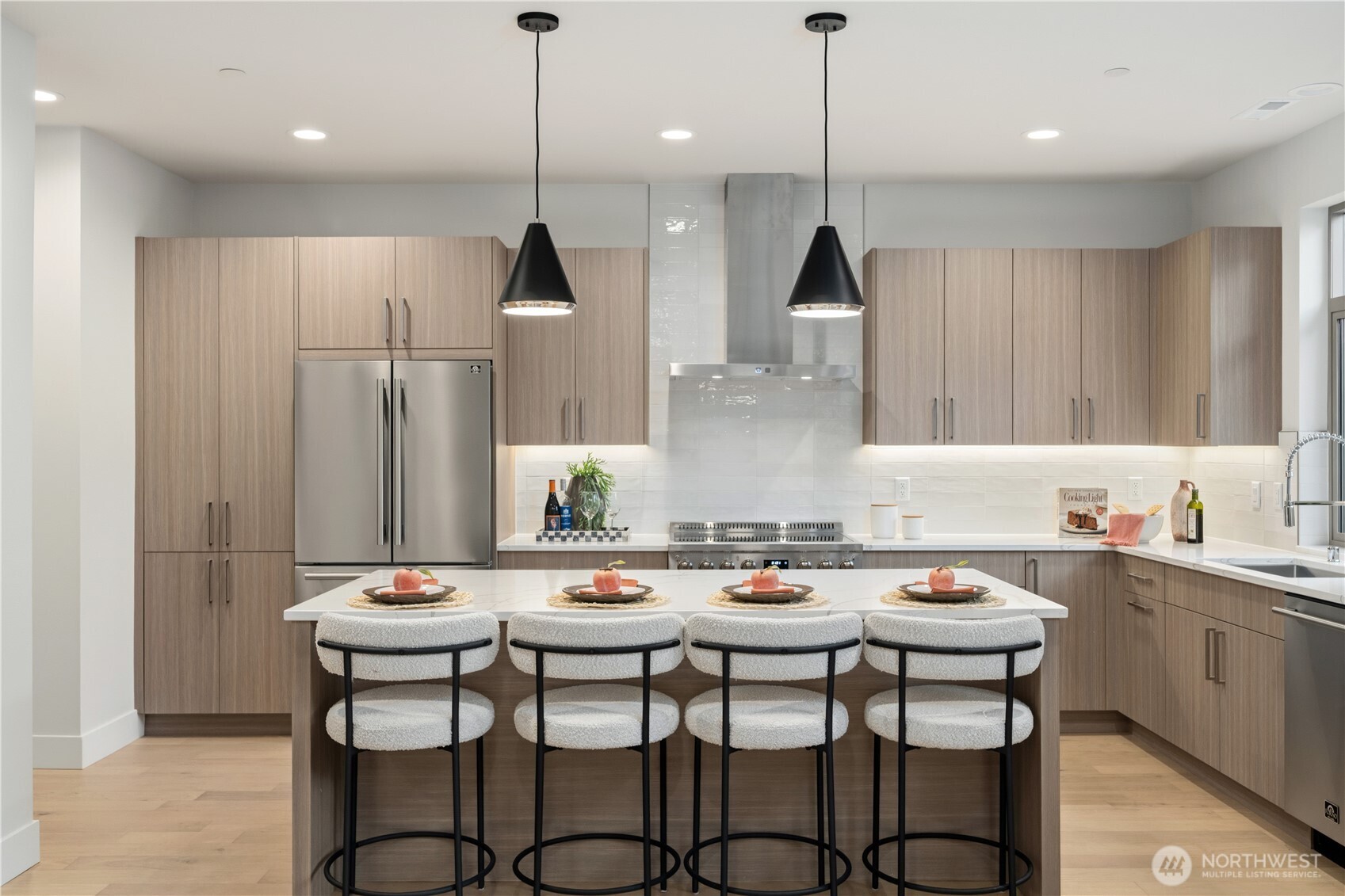 12315 NE 70th Lane Unit: 2