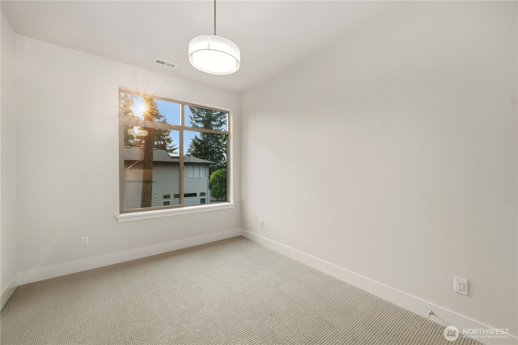 12315 NE 70th Lane Unit: 2