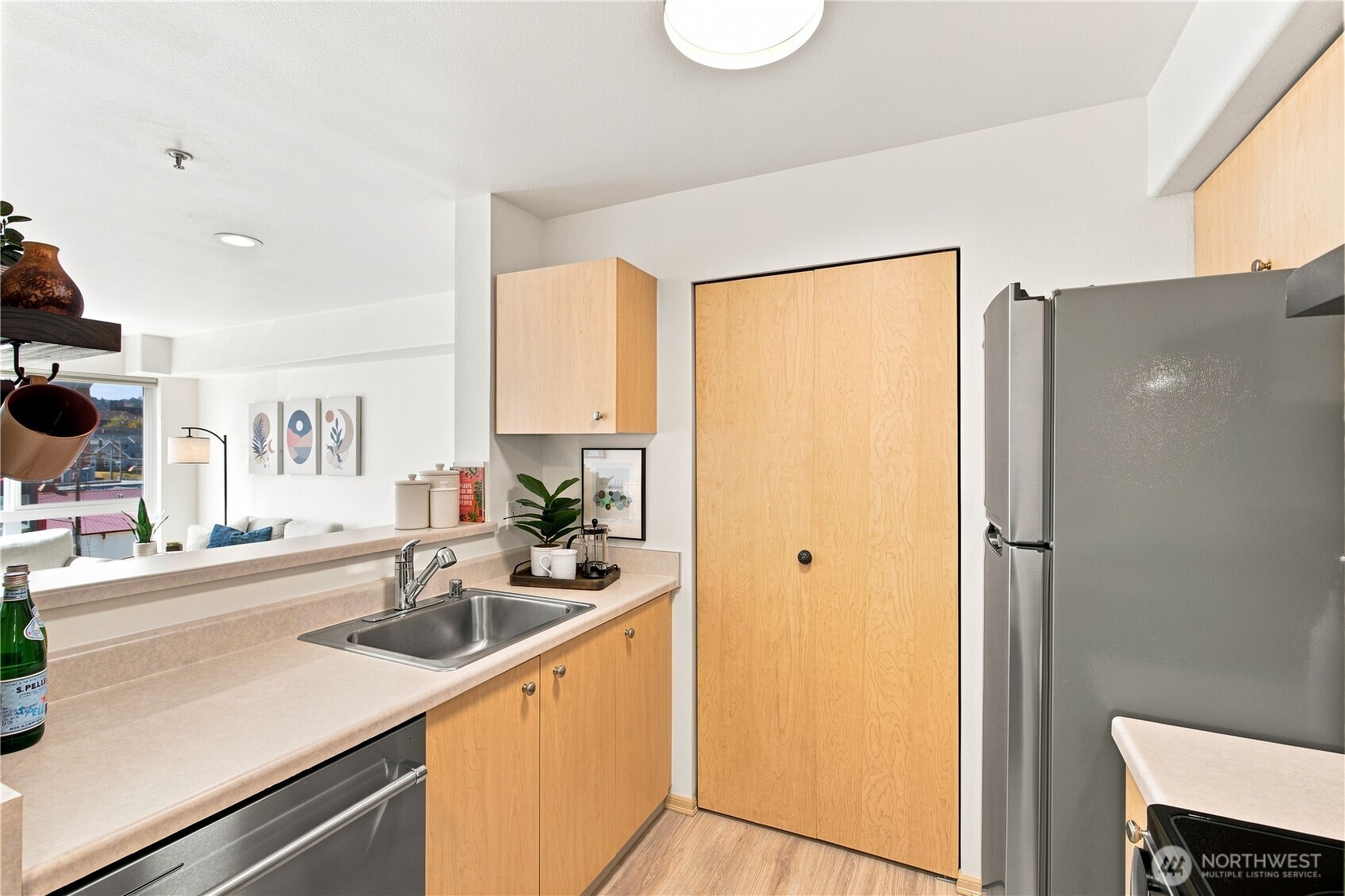2824 Grand Avenue Unit: A407