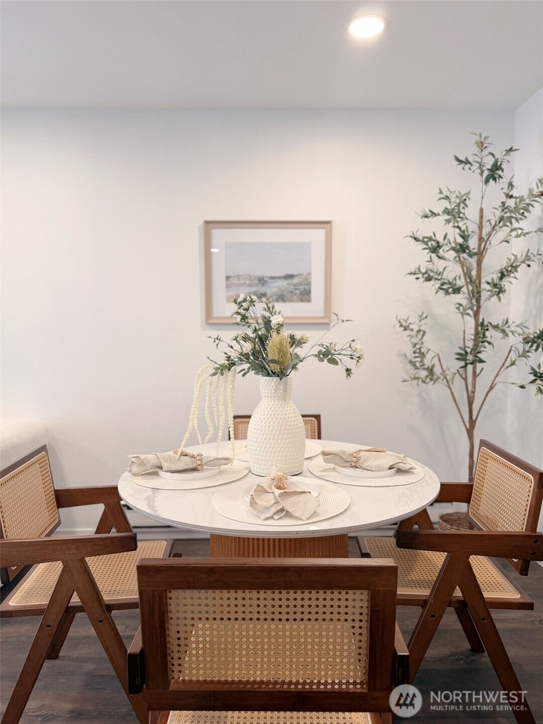 769 Hayes Street Unit: 201
