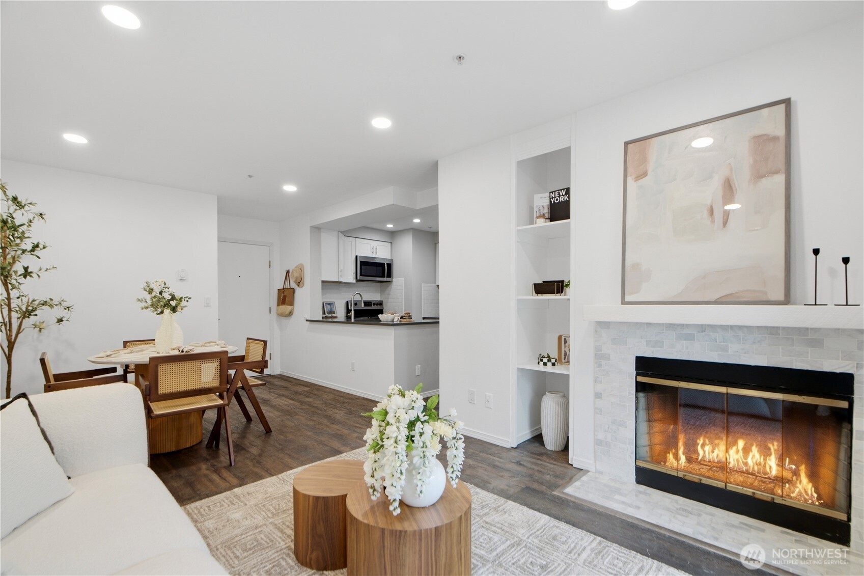 769 Hayes Street Unit: 201