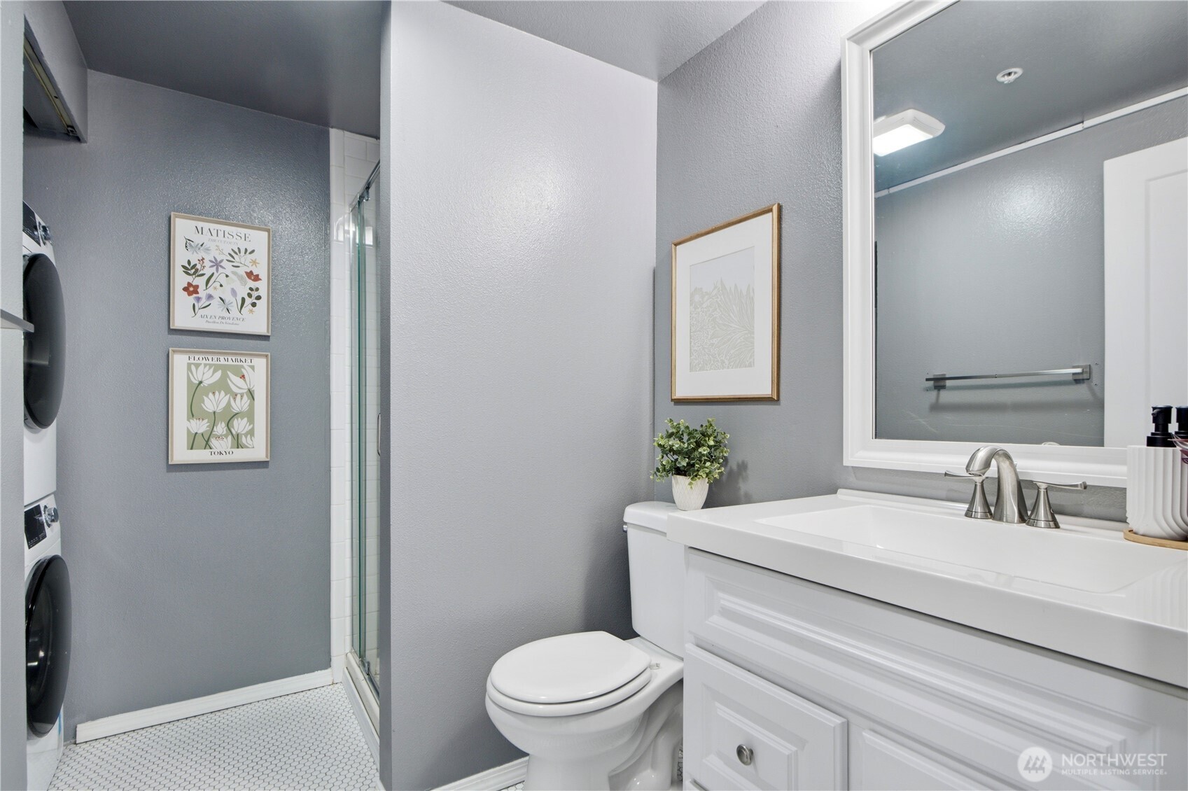 769 Hayes Street Unit: 201