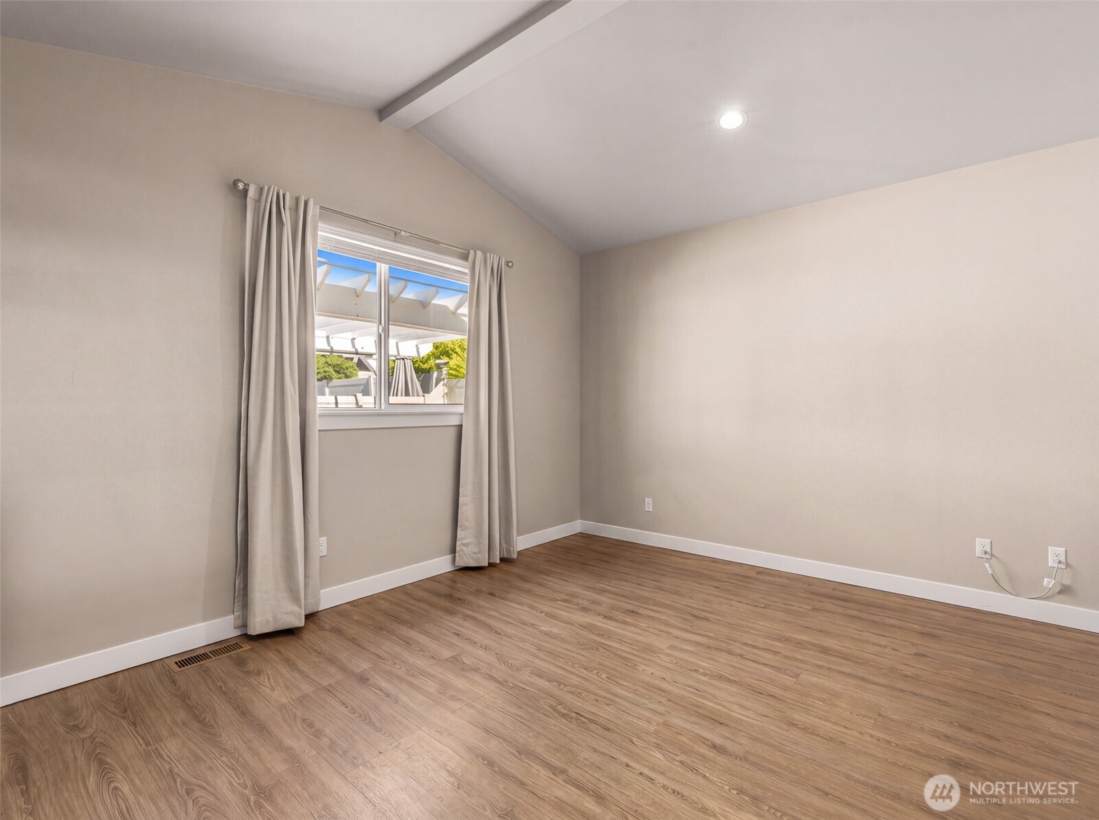 284 S Nevada