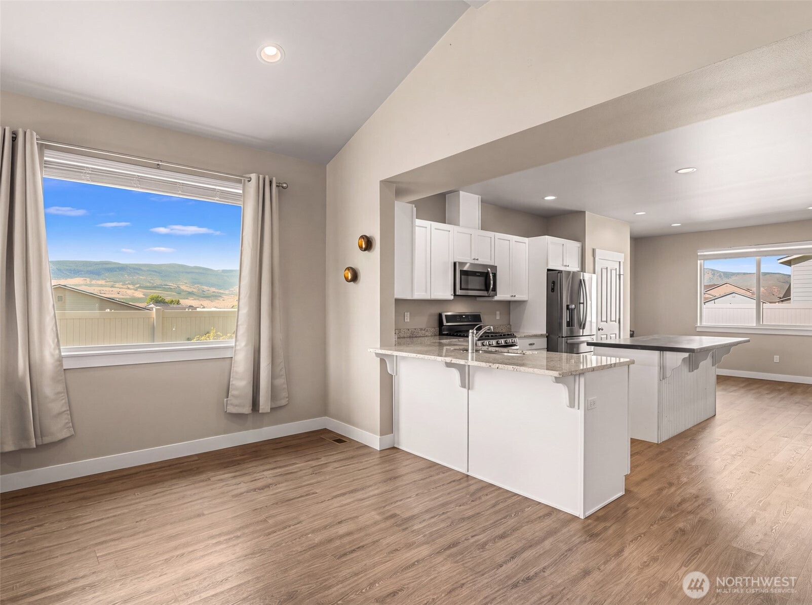 284 S Nevada
