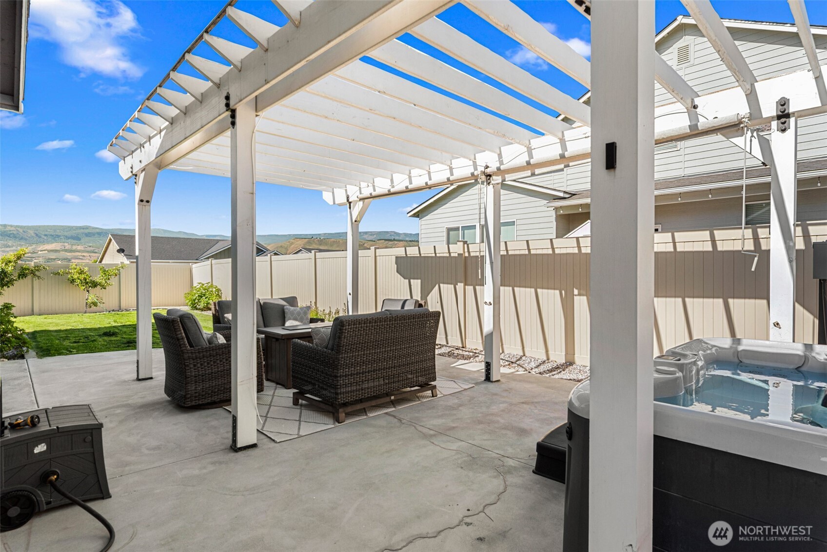 284 S Nevada