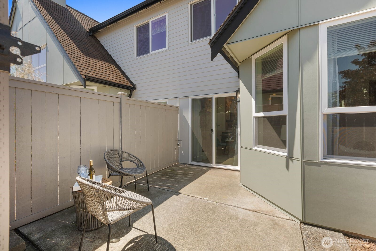 23824 66th Avenue S Unit: L104