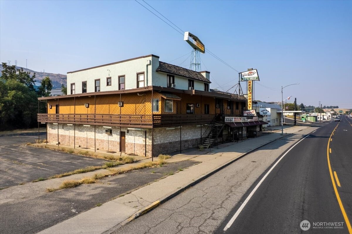 113 Midway Avenue