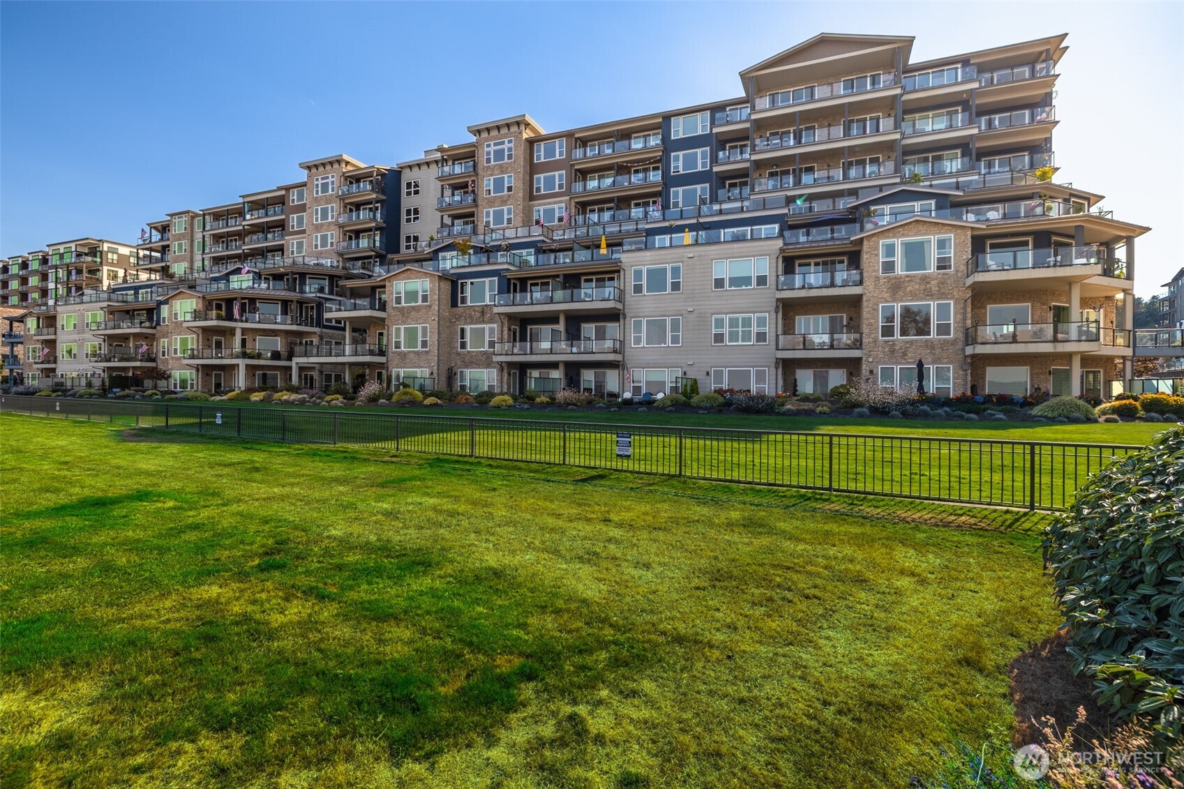 4961 Main Street Unit: 406