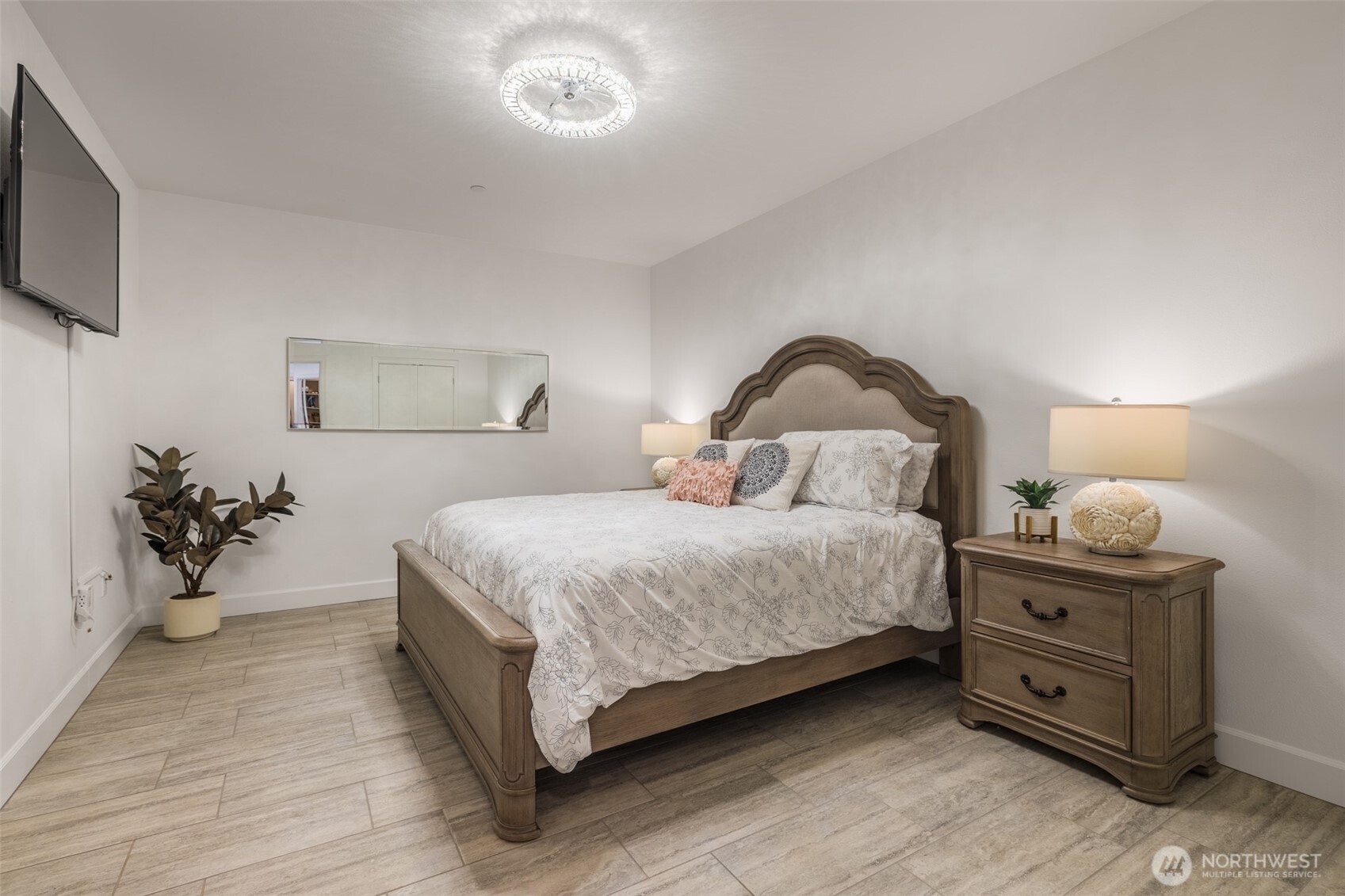 4961 Main Street Unit: 406