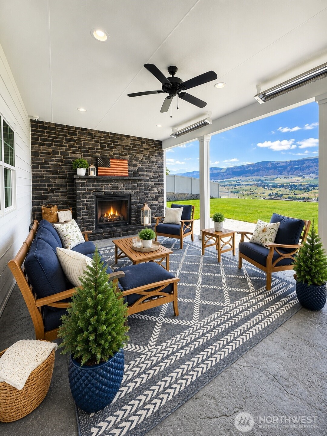 2858 SE Falcon View Drive