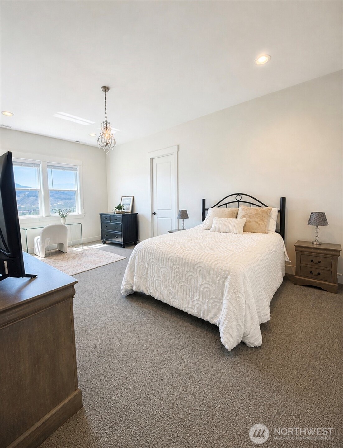 2858 SE Falcon View Drive