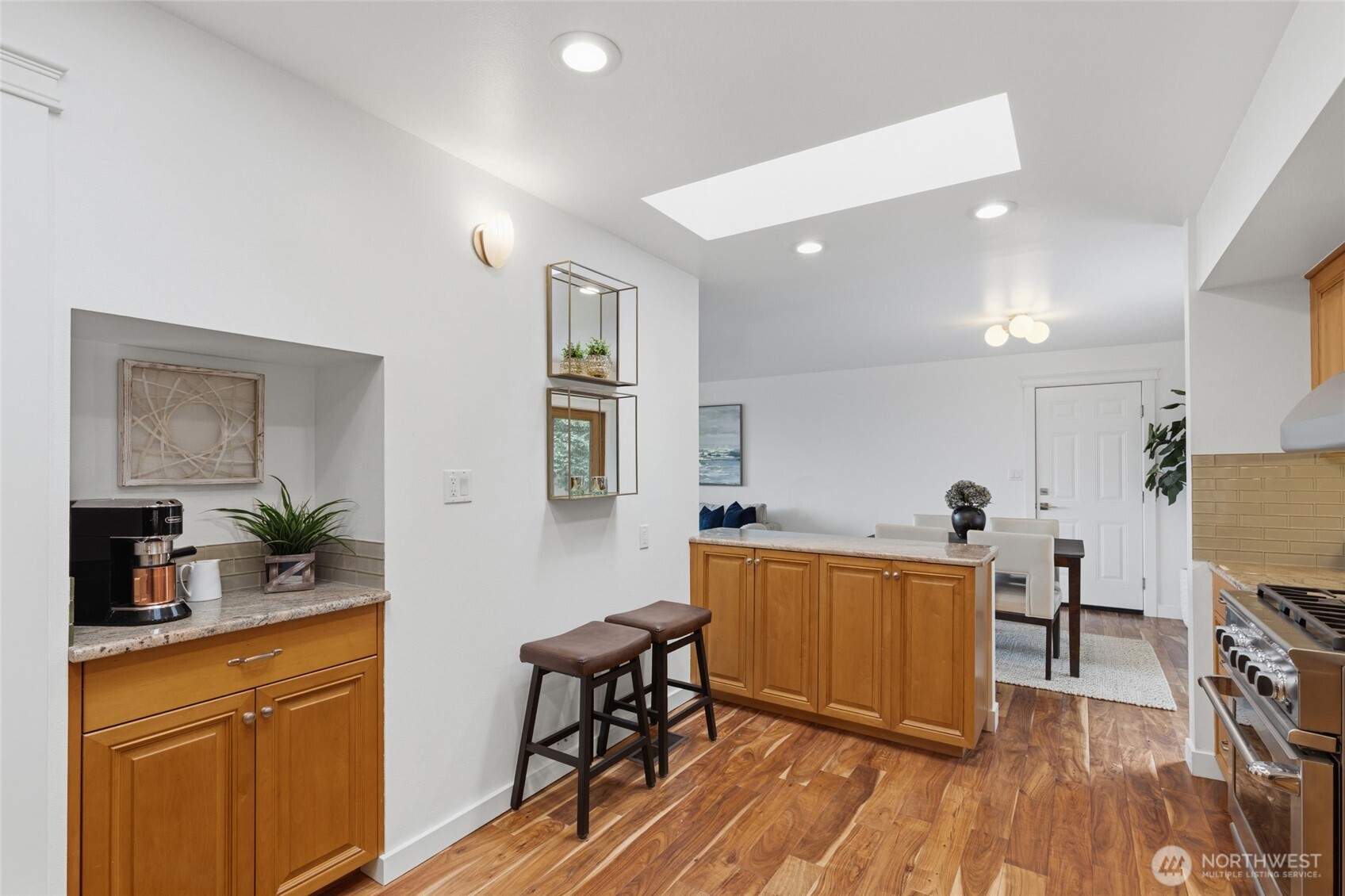 741 S 295th Place