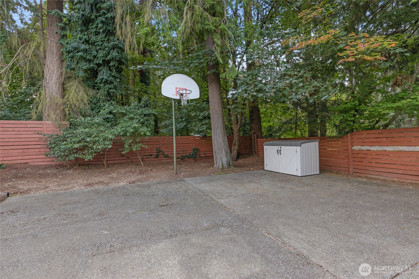 741 S 295th Place