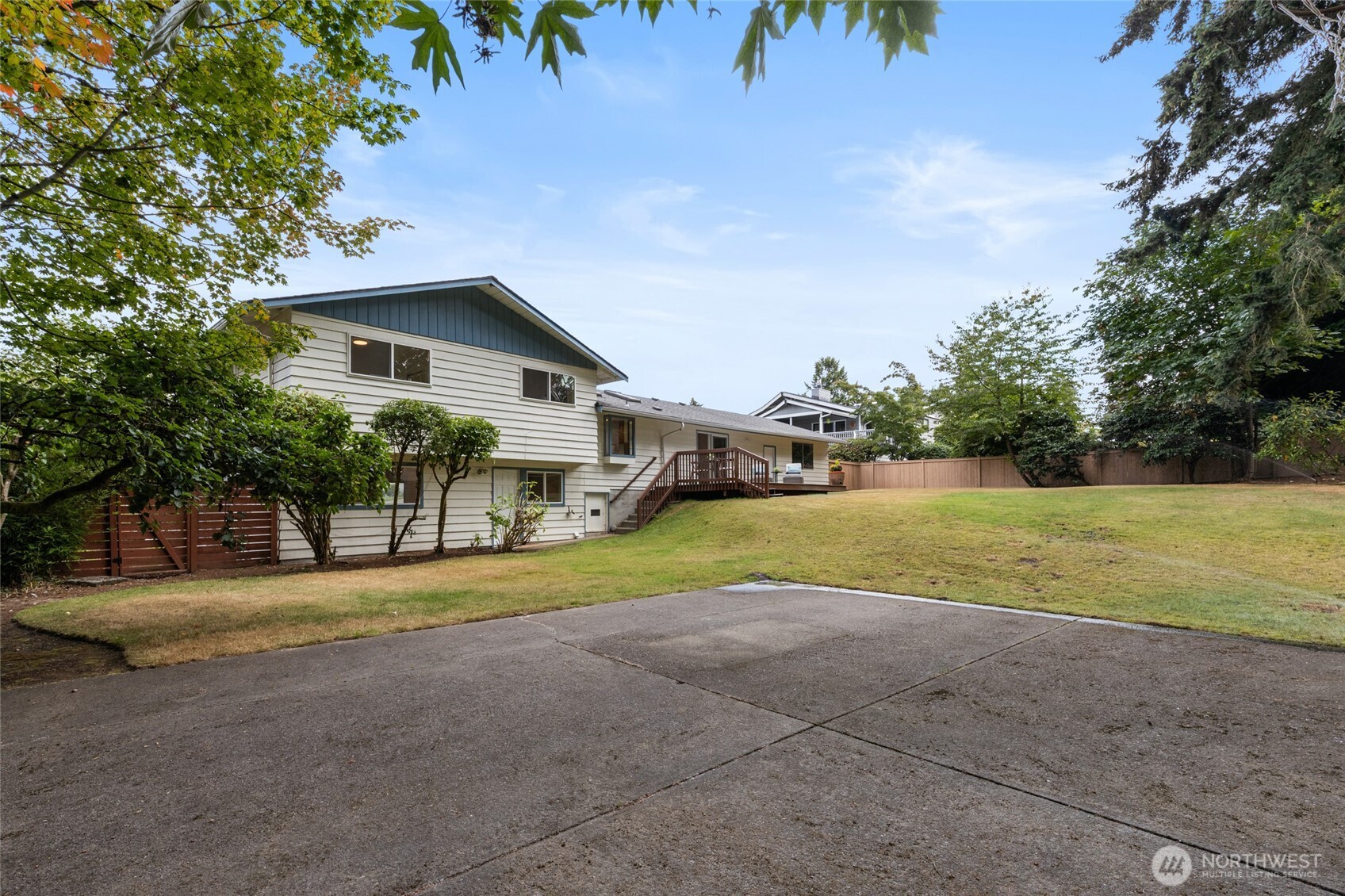 741 S 295th Place