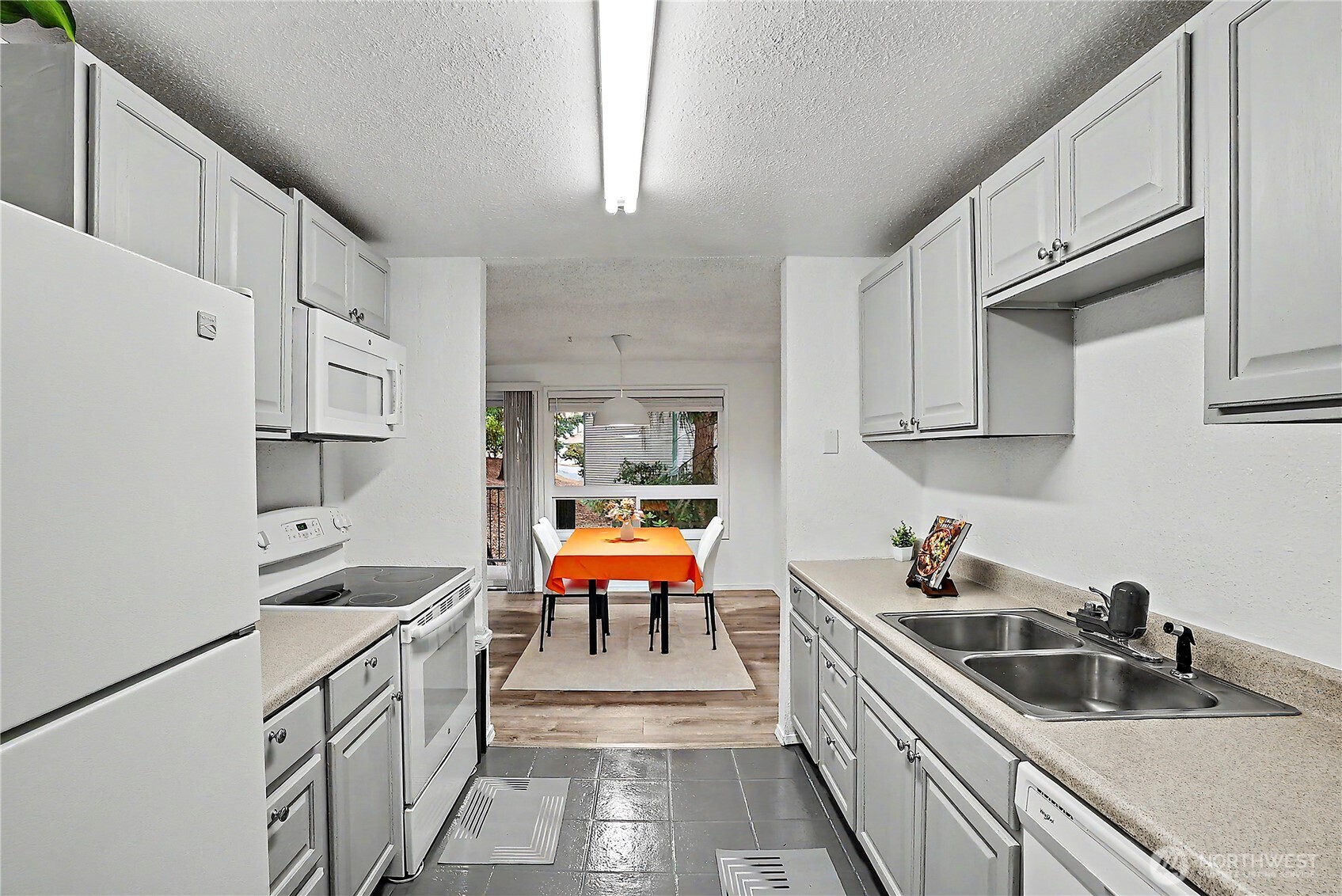 1938 SW 318th Place Unit: 9C