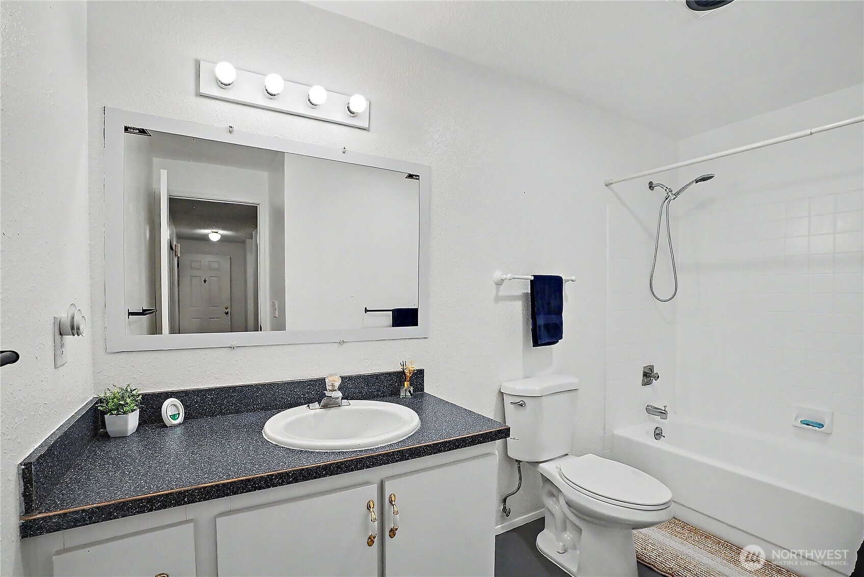 1938 SW 318th Place Unit: 9C