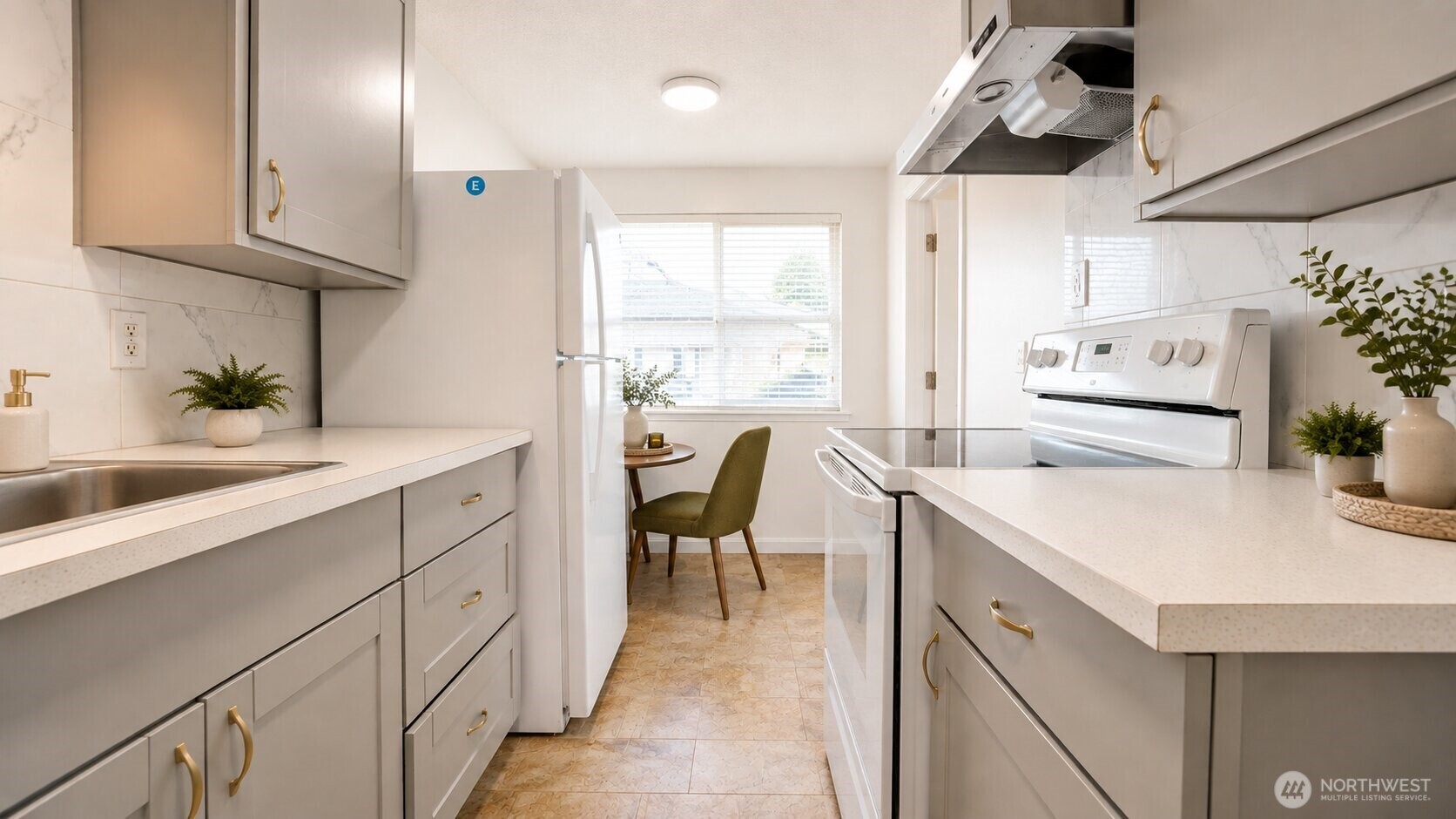 7428 S Puget Sound Avenue Unit: 1-3