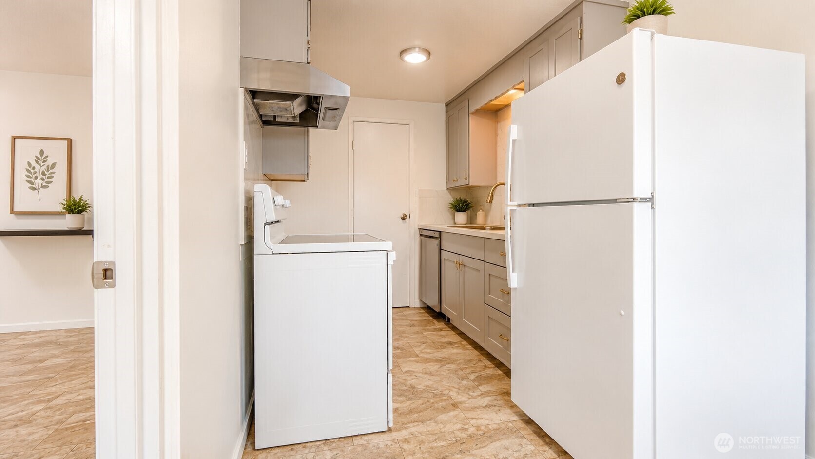 7428 S Puget Sound Avenue Unit: 1-3