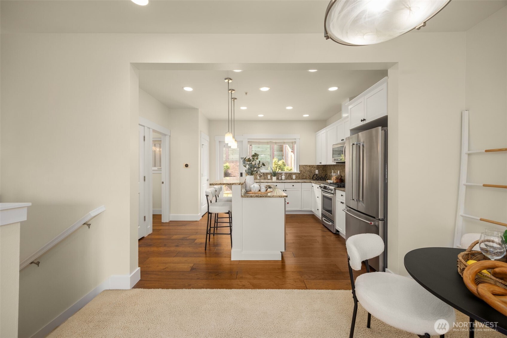 900 228th Avenue NE Unit: 14B