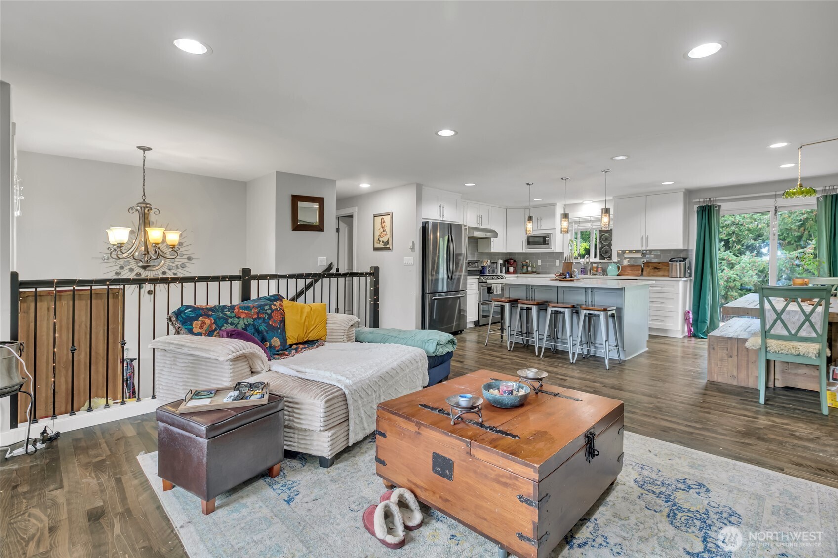 3339 N Visscher Street