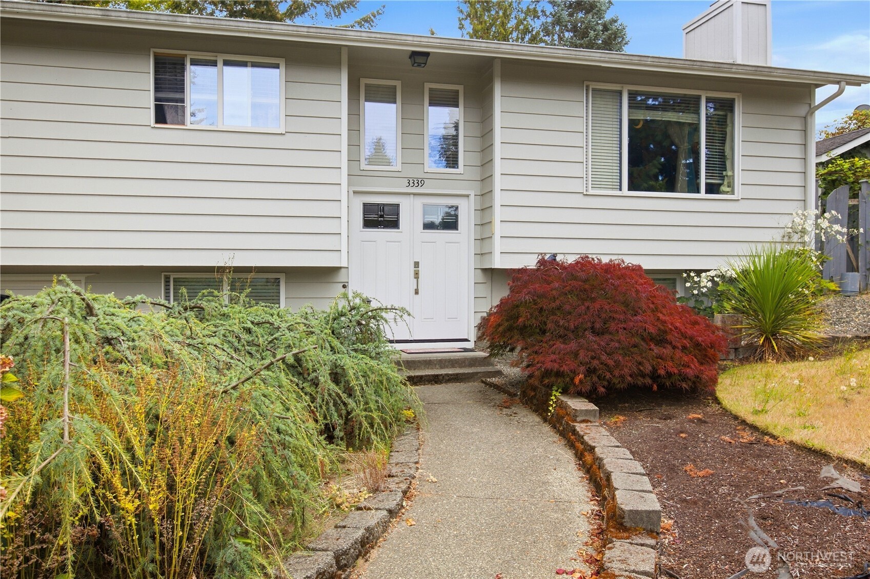 3339 N Visscher Street