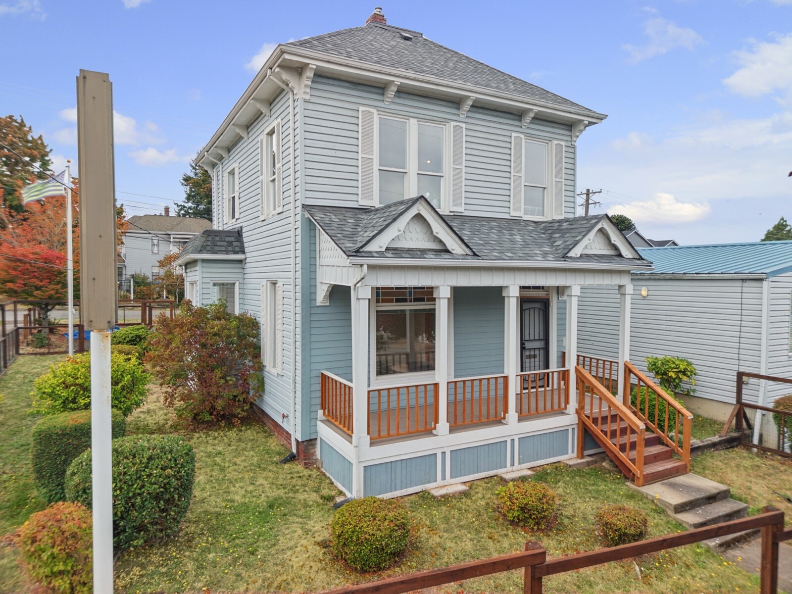 3418 Pacific Avenue