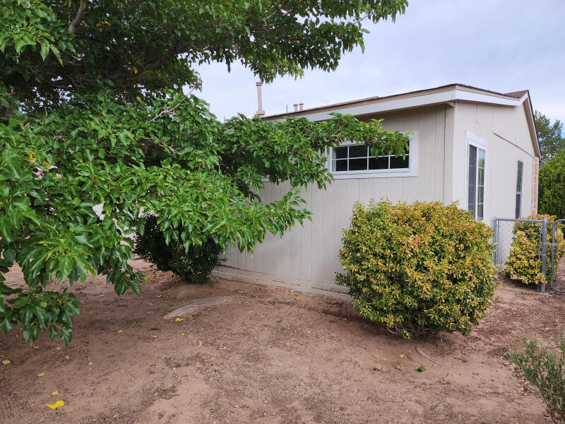 1461 Gadwall Road NE