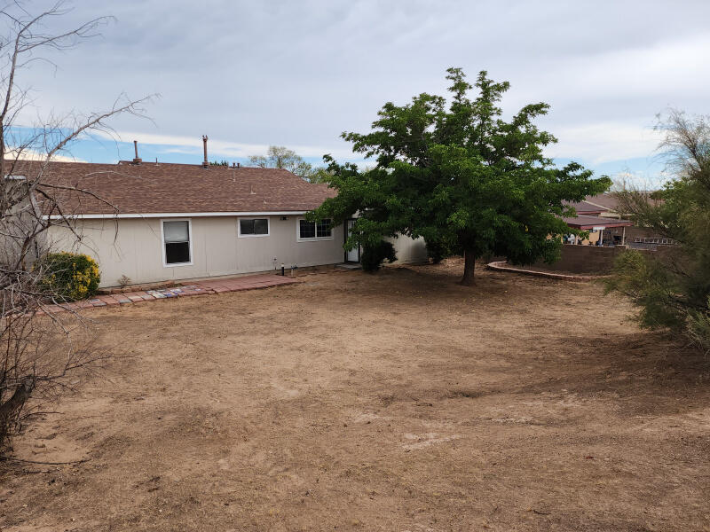 1461 Gadwall Road NE