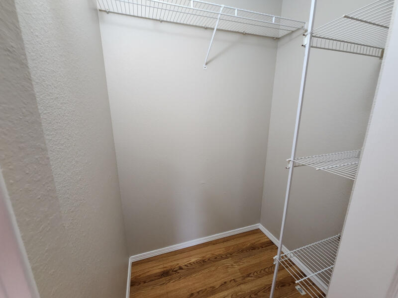 1461 Gadwall Road NE