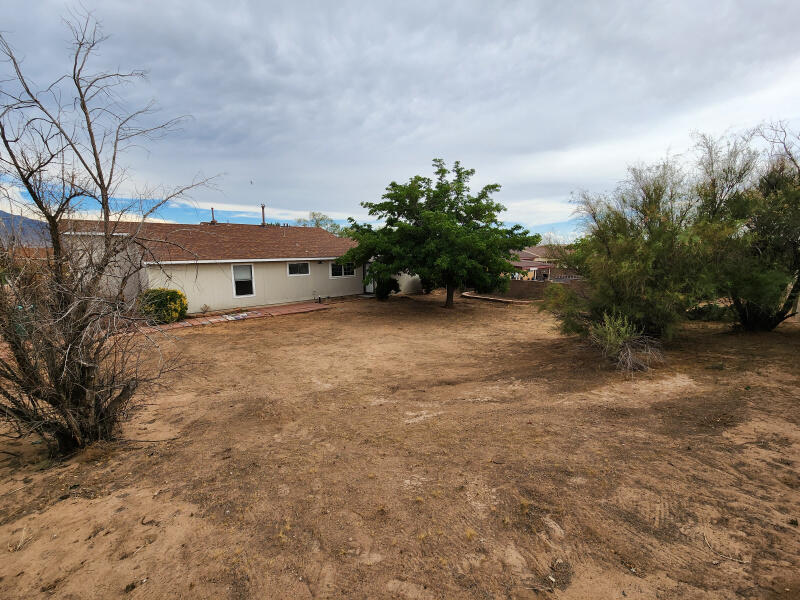 1461 Gadwall Road NE