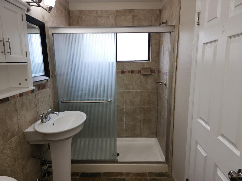 1461 Gadwall Road NE