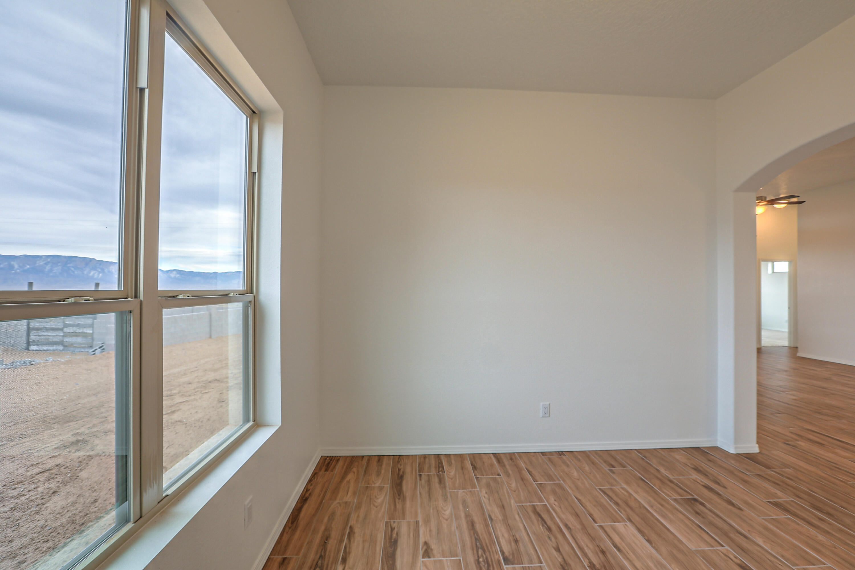 824 Villa Road SE