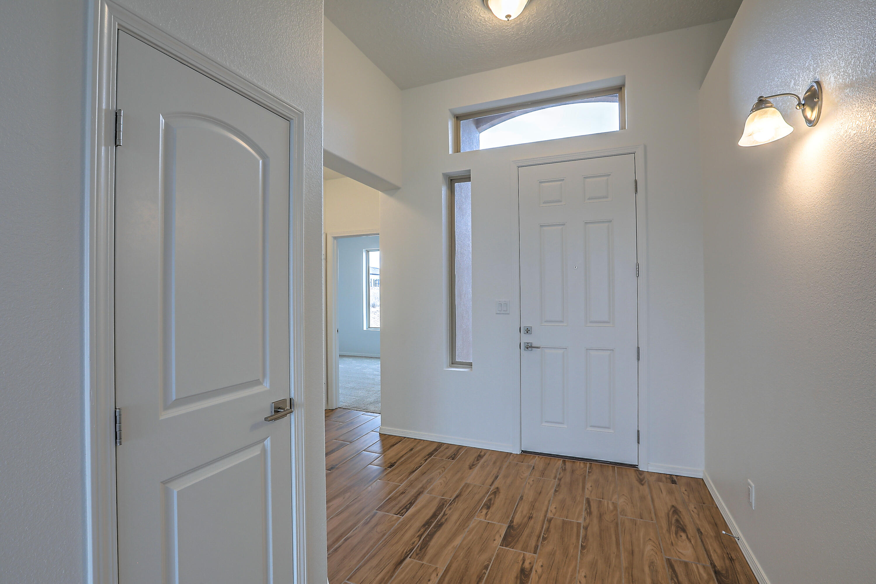 824 Villa Road SE
