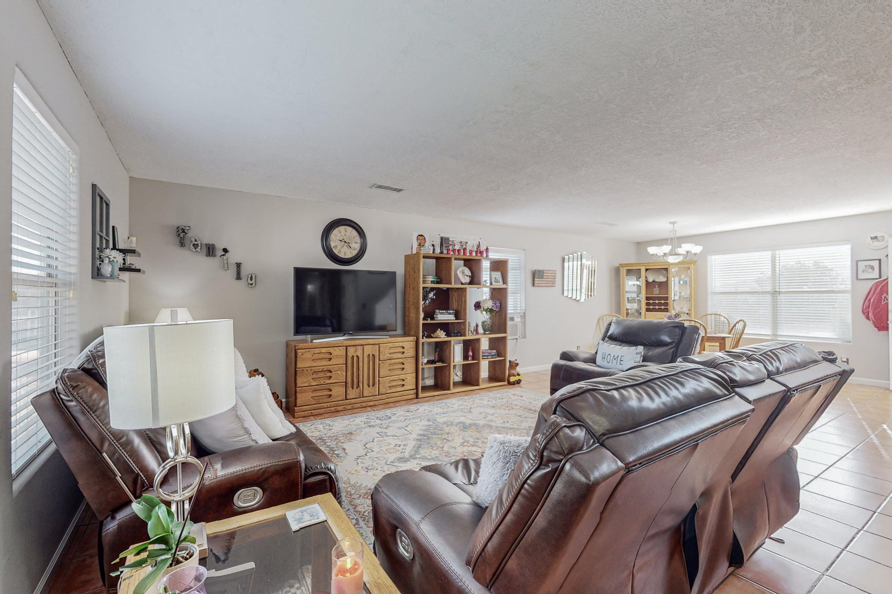 4653 Pomona Hills Court NE